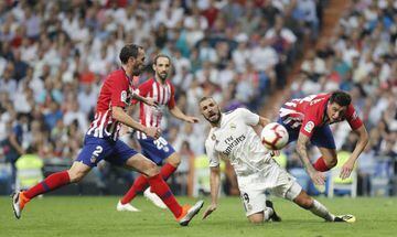Benzema in action the last time Real and Atlético met in October, a game which finished 0-0.