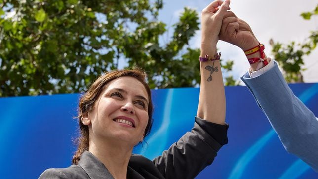 El significado del tatuaje que Isabel Díaz Ayuso tiene en el brazo