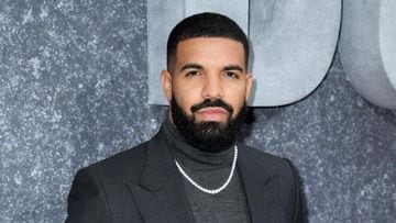 El pastizal que se ha dejado Drake en un club de striptease