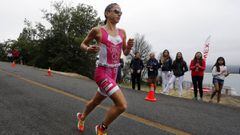 Pucon, Chile 10 de enero del 2016. La triatleta, Valentina Carvallo, llega en tercer lugar en el IRONMAN 70.3 Pucon del a&ntilde;o 2016.  Javier Torres/Photosport.