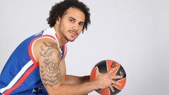 ISTANBUL, TURKEY - SEPTEMBER 23: Shane Larkin, poses during the Anadolu Efes Istanbul 2019/2020 Turkish Airlines EuroLeague Media Day at Sinan Erdem Dome on September 23, 2019 in Istanbul, Turkey. (Photo by Tolga Adanali/Euroleague Basketball via Getty Im