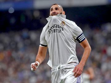 Karim Benzema tras fallar el penalti.