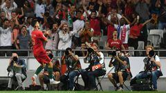 Portuguese forward Andre Silva celebrates a goal during the UEFA Nations League football match between Portugal and Italy at the Luz stadium in Lisbon on September 10, 2018. (Photo by Francisco LEONG / AFP)