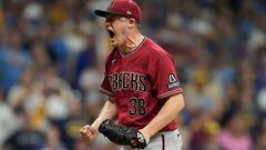 MILWAUKEE, WISCONSIN - OCTOBER 04: Paul Sewald #38 of the Arizona Diamondbacks reacts to defeating the Milwaukee Brewers 5-2 in Game Two of the Wild Card Series at American Family Field on October 04, 2023 in Milwaukee, Wisconsin.   Patrick McDermott/Getty Images/AFP (Photo by Patrick McDermott / GETTY IMAGES NORTH AMERICA / Getty Images via AFP)