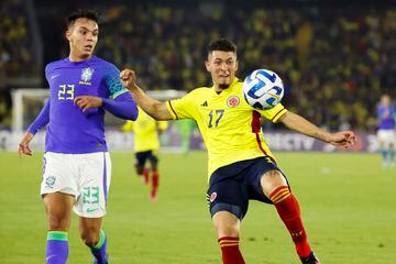 La Selección Colombia, ya clasificada para el Mundial Sub 20, empató 0-0 ante Brasil por la cuarta fecha del hexagonal final del Sudamericano. Gustavo Puerta falló penal y Jhojan Torres fue expulsado.