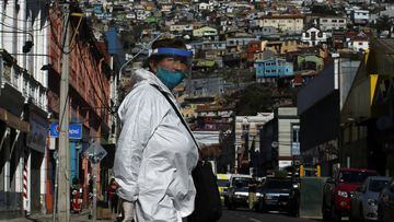  Curva y mapa de casos, contagios y muertes por regi&oacute;n en Chile, hoy, 17 de julio