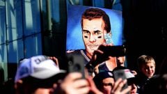 BOSTON, MASSACHUSETTS - FEBRUARY 05: Fans display a sign of Tom Brady #12 during the New England Patriots Super Bowl Victory Parade on February 05, 2019 in Boston, Massachusetts.   Billie Weiss/Getty Images/AFP == FOR NEWSPAPERS, INTERNET, TELCOS &amp; T