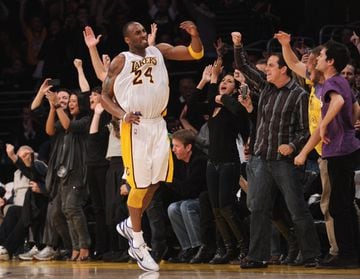 Chamberlain anotó al menos 60 puntos 32 veces. El siguiente con más partidos así en la historia es Kobe Bryant, que llegó seis veces. Su segunda mejor marca son los 65 puntos que anotó contra los Trail Blazers el 16 de marzo de 2007 (con un 8/12 en triples). Antes, el 22 de enero de 2006, firmó sus legendarios 81 puntos en duelo contra Toronto Raptos. Kobe llevaba 26 puntos al descanso pero anotó 27 en el tercer cuarto y 28 en el último (los Lakers ganaron 122-104). Jugó 42 minutos y firmó un 28/46 en tiros con un 7/13 en triples y un 18/20 desde la línea de personal.