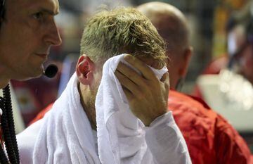 Vettel abatido tras su abandono