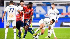 70 Alexis Alejandro SANCHEZ (om) - 22 Jeff REINE ADELAIDE (ol) during the Ligue 1 Uber Eats match between Olympique de Marseille v Olympique Lyonnais at Orange Velodrome on November 6, 2022 in Marseille, France. (Photo by Anthony Bibard/FEP/Icon Sport via Getty Images) - Photo by Icon sport