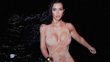 ¡Kim Kardashian enciende las redes sociales tras protagonizar la nueva portada de Sports Illustrated! Checa las imágenes de la socialité.