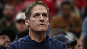 CHICAGO, ILLINOIS - DECEMBER 10: Mark Cuban of the Dallas Mavericks looks on during the game against the Chicago Bulls at United Center on December 10, 2022 in Chicago, Illinois. NOTE TO USER: User expressly acknowledges and agrees that, by downloading and or using this photograph, User is consenting to the terms and conditions of the Getty Images License Agreement.   Quinn Harris/Getty Images/AFP (Photo by Quinn Harris / GETTY IMAGES NORTH AMERICA / Getty Images via AFP)