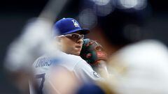MILWAUKEE, WISCONSIN - AUGUST 15: Julio Urias #7 of the Los Angeles Dodgers throws a pitch in the first inning against the Milwaukee Brewers at American Family Field on August 15, 2022 in Milwaukee, Wisconsin.   John Fisher/Getty Images/AFP
== FOR NEWSPAPERS, INTERNET, TELCOS & TELEVISION USE ONLY ==