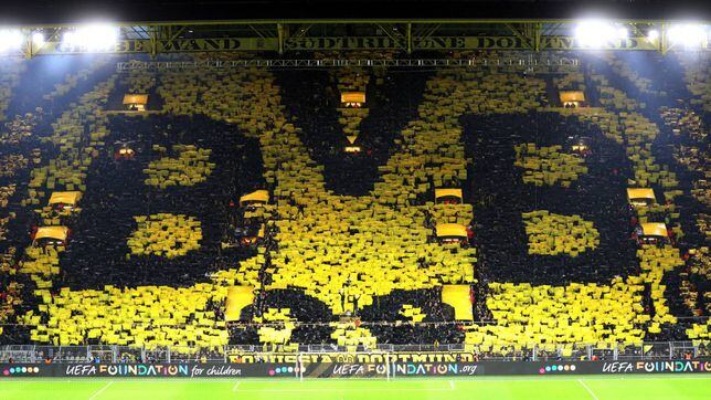 indenlandske blandt sympati Borussia Dortmund fans raise over €80,000 to help local businesses - AS USA