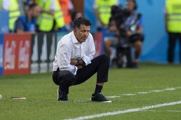 Es el entrenador actual del Atlético Nacional de Colombia.