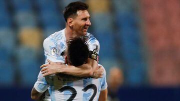 Roy Nemer on X: Lionel Messi with the new Argentina World Cup home shirt!  