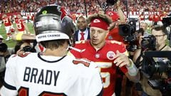 TAMPA, FLORIDA - OCTOBER 02: Patrick Mahomes #15 of the Kansas City Chiefs shakes hands with Tom Brady #12 of the Tampa Bay Buccaneers after defeating the Tampa Bay Buccaneers 41-31 at Raymond James Stadium on October 02, 2022 in Tampa, Florida.   Douglas P. DeFelice/Getty Images/AFP