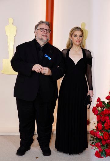 El direcotr de 'Pinocho' Guillermo del Toro y Kim Morgan.