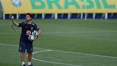 Brazil coach Fernando Diniz says that “replacing” Neymar will be a team effort, listing several talented players but not putting the pressure on just one.