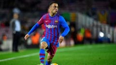 Sergiño Dest ‘unlikely’ to leave FC Barcelona in January