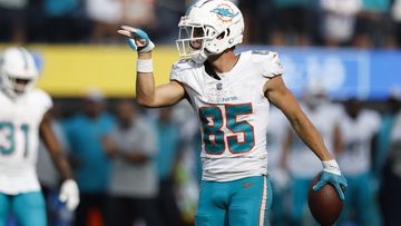 Dolphins vs Patriots odds and predictions: Who is the favorite in the NFL  week 2 game? - AS USA