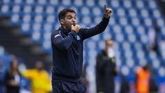 Miguel Almada se convertiría en el nuevo técnico de Santos