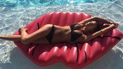 Irina Shayk posando en bikini en Instagram a pocas semanas de dar a luz