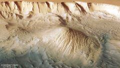 Imagen captada por la ESA del Cañón Valle Marineris, el más largo de todo el Sistema Solar.