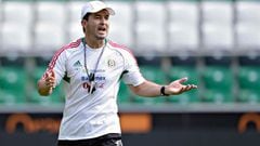 Who are the Mexican national team coaches with the most wins?