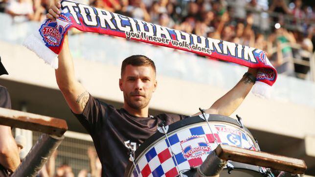Podolski: “En esta Alemania echo un poco de menos el hambre”