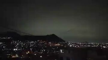 Sismo en México: Habitantes reportaron luces en el cielo