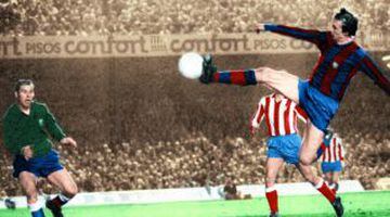 22/12/73. Barcelona-Atlético de Madrid. 1-0. Johan Cruyff marca de espuela (con el talón) el primer gol del partido.