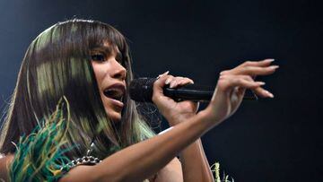 Anitta cancela sus conciertos por una operación que pondrá fin a nueve años de dolor