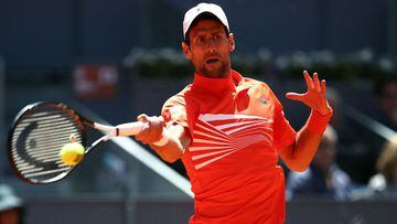 Djokovic maintains perfect record against battling Chardy