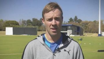 De Villiers steps down as Proteas ODI captain