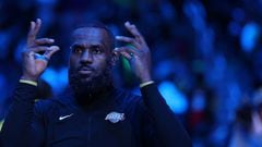 ATLANTA, GEORGIA - JANUARY 30: LeBron James #23 of the Los Angeles Lakers reacts during player intros prior to facing the Atlanta Hawks at State Farm Arena on January 30, 2024 in Atlanta, Georgia. NOTE TO USER: User expressly acknowledges and agrees that, by downloading and/or using this photograph, user is consenting to the terms and conditions of the Getty Images License Agreement.   Kevin C. Cox/Getty Images/AFP. (Photo by Kevin C. Cox/Getty Images) (Photo by Kevin C. Cox / GETTY IMAGES NORTH AMERICA / Getty Images via AFP)