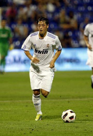 Mesut Özil signed for Real Madrid in 2010 and remained at the Bernabéu until 2014.
