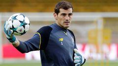 Iker Casillas durante un entrenamiento con el Oporto