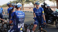 Sam Bennett gana la etapa 4 del UAE Tour en la que Fernando Gaviria es noveno.