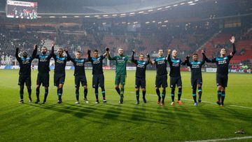PSV golea al Az Alkmaar con asistencia de Héctor Moreno