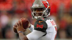 ATLANTA, GA - SEPTEMBER 11: Jameis Winston #3 of the Tampa Bay Buccaneers warms up prior to facing the Atlanta Falcons at Georgia Dome on September 11, 2016 in Atlanta, Georgia.   Kevin C. Cox/Getty Images/AFP == FOR NEWSPAPERS, INTERNET, TELCOS &amp; TELEVISION USE ONLY ==