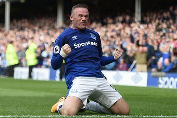 Spent force? Wazza would beg to differ and as could have been predicted, scored on his second league debut after returning to boyhood club Everton in the summer.