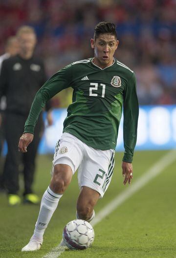 El jugador referente de la reciente generación del Fútbol Mexicano. A su corta edad ya tiene experiencia como seleccionado nacional y mundialista en Rusia 2018. Muy probablemente vive su último año en Liga MX para dar el salto a Europa.