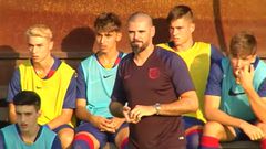Víctor Valdés gets coaching career off to a winning start