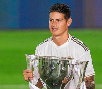 Luego de dos temporadas en Bayern Múnich, el colombiano regresó a Real Madrid para la temporada 2019/2020 y levantó dos trofeos más: la Supercopa de España, tras vencer al Atlético de Madrid en la final, y La Liga.
