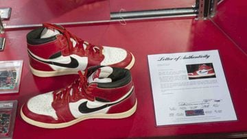 Salen a subasta las zapatillas Nike que Michael Jordan visti&oacute; durante algunos partidos en 1985. El precio de salida ser&aacute; de entre 100.000 y 150.000 d&oacute;lares