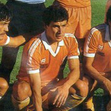 Jorge García | Volante que llegó en 1985 a Cobreloa y logró los títulos de 1985, 1988 y 1992. El 2013, 'Chicho' fue técnico de los naranjas. 