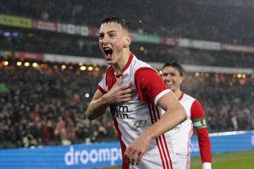 Robert Bozenik scores against NAC Breda in the Dutch Cup.