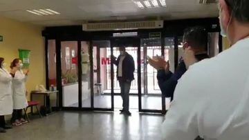 Spanish taxi driver applauded for good deeds during coronavirus
