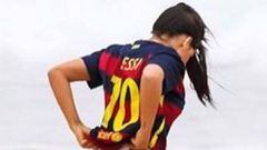 Suzy Cortez, Miss Bum Bum 2015, con la camiseta de Messi.  Foto Instagram @suzycortezoficial